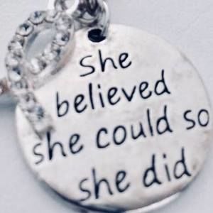 Meet your Posher, Carla